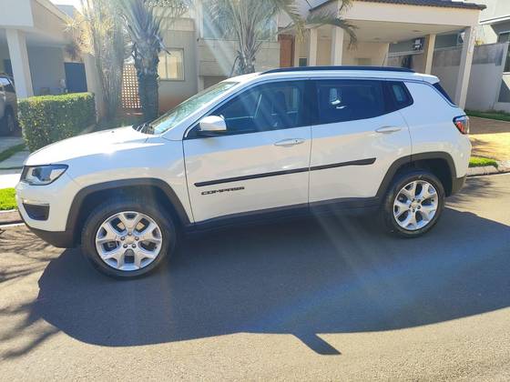 JEEP COMPASS 2.0 16V DIESEL LONGITUDE 4X4 AUTOMÁTICO JEEP COMPASS 2.0 16V DIESEL LONGITUDE 4X4 AUTOMÁTICO